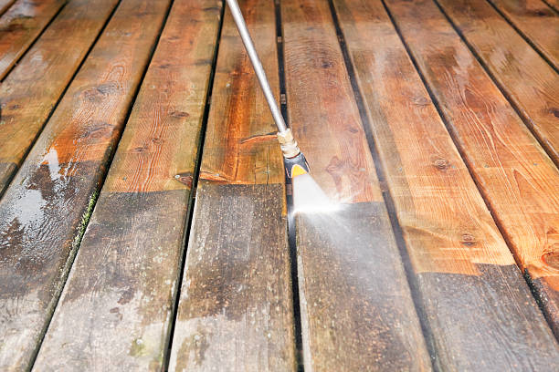 Best Commercial Building Pressure Washing  in , OR